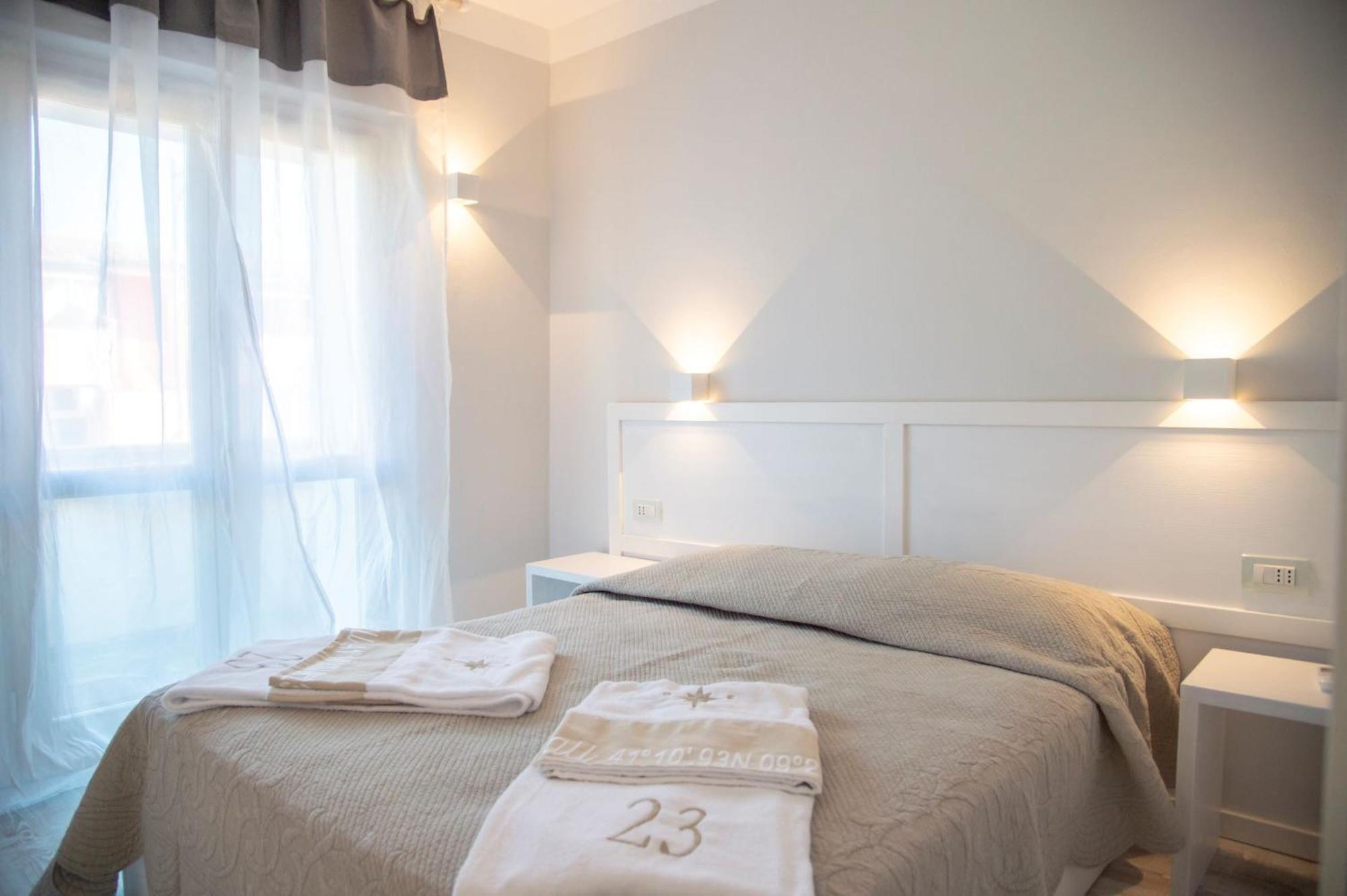 La Sciumara Resort Палау Екстериор снимка